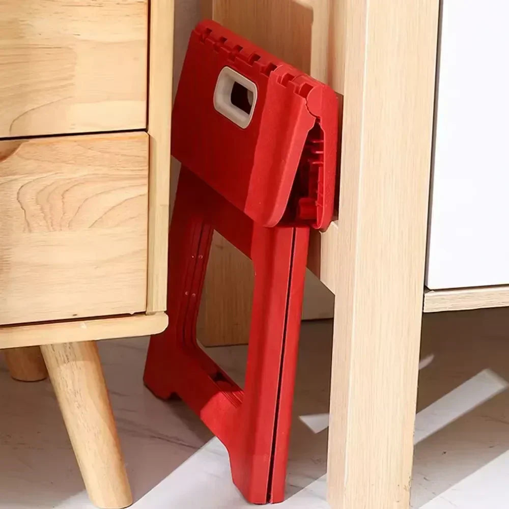 FoldStep | Klappbarer Tritt für Zuhause & Unterwegs
