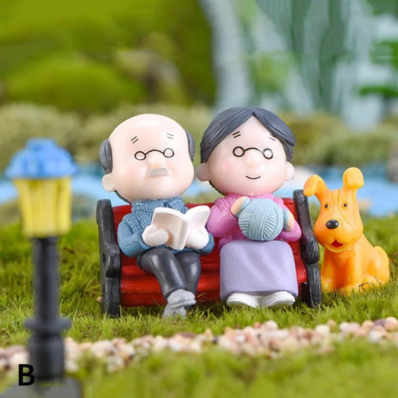 MiniLuv Figuren Set | Großmutter und Großvater Paar | Miniatur Garten- und Wohnkultur | PVC