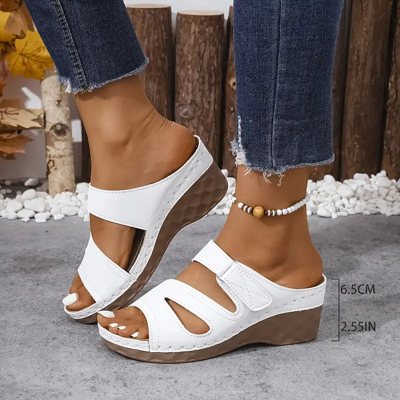 Rowella - Stilvolle Keilsandalette Mit Riemchen