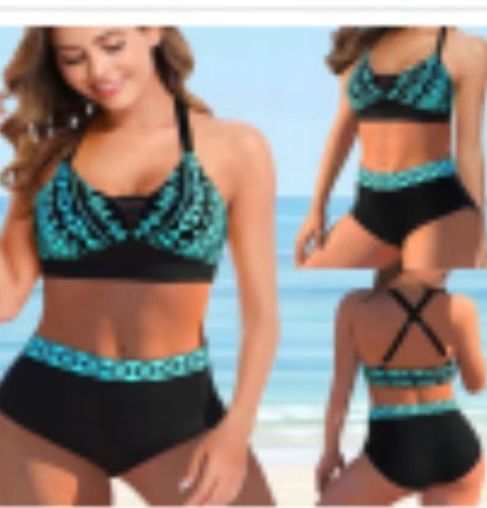 Lily – Schwarzes Damen-Tankini mit floralem Muster und voll bedeckenden Boyshorts