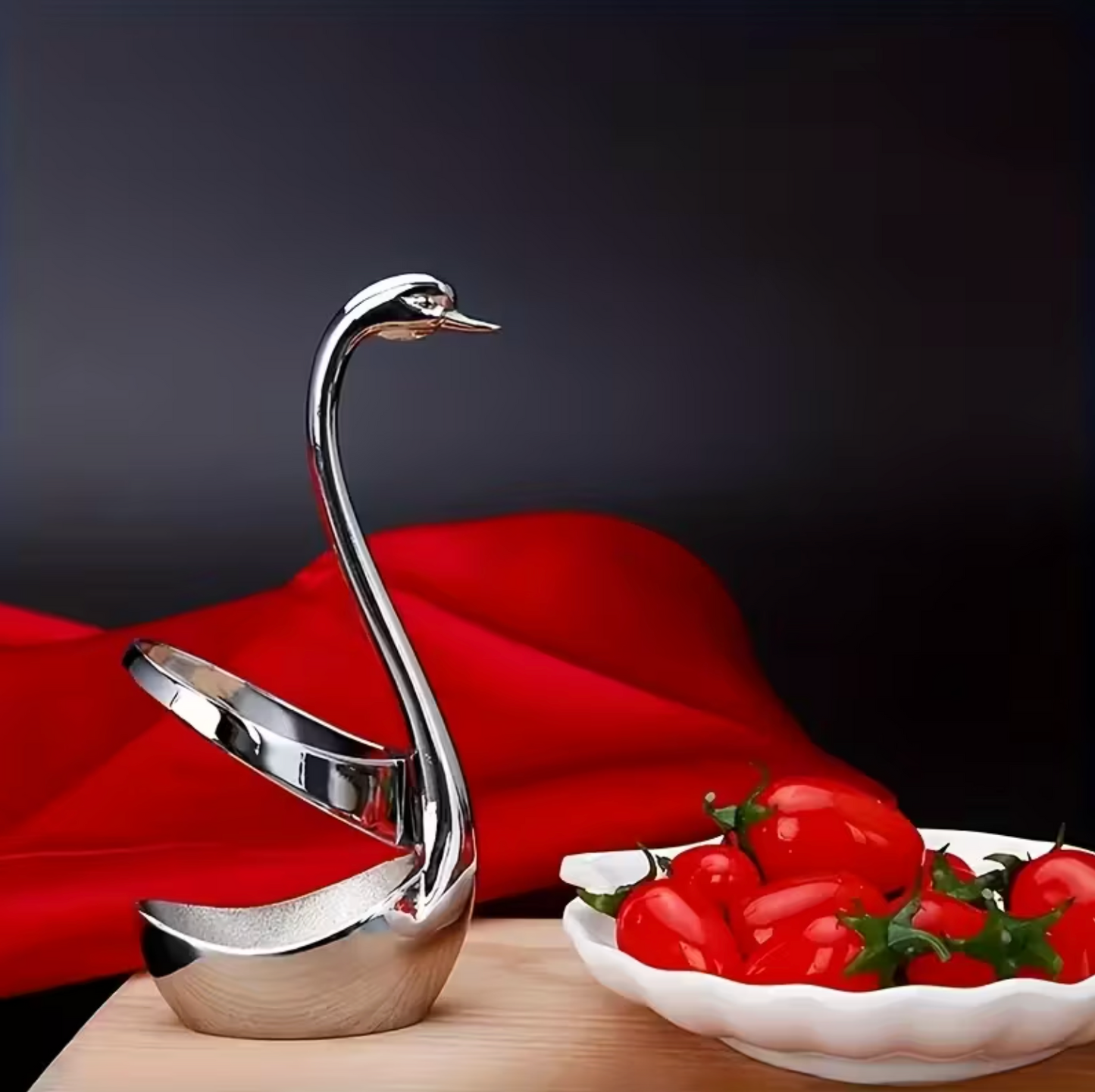 Swanora – Halten Sie Ihr Besteck für jede Mahlzeit ordentlich und stilvoll