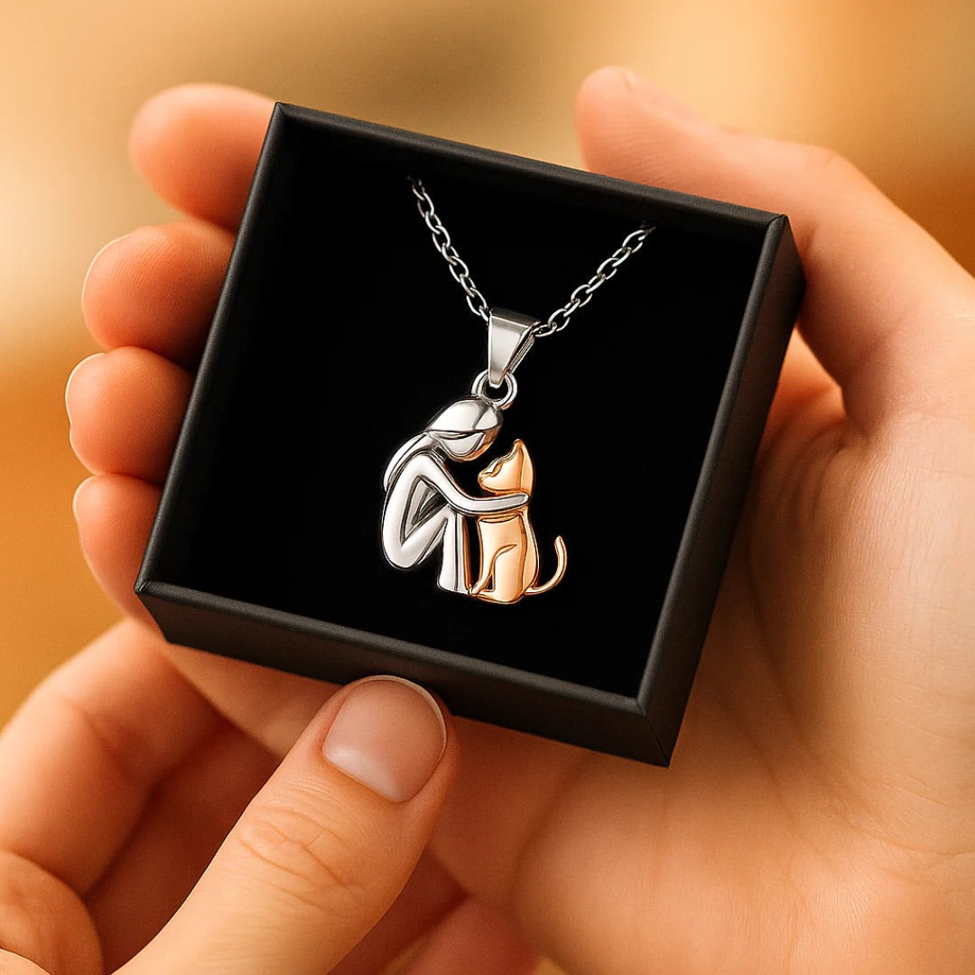 Avalance | Elegante Umarmung Anhänger Kette | Stilvollen Schmuck