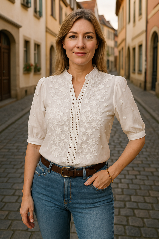 Élise - Mila Bluse mit exquisiter Stickerei
