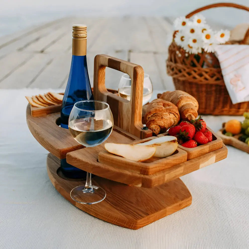 Klappbarer Holz-Picknicktisch | Mit Flaschen und Glashalter | Snackfach |PicknickWerk