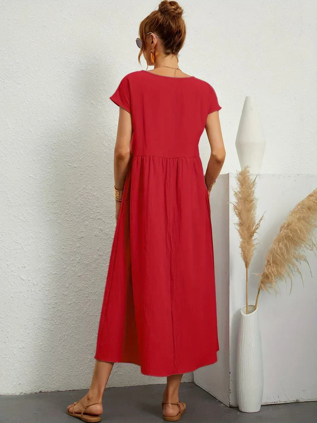 Léa - Luftiges Zeitloses Midi-Kleid
