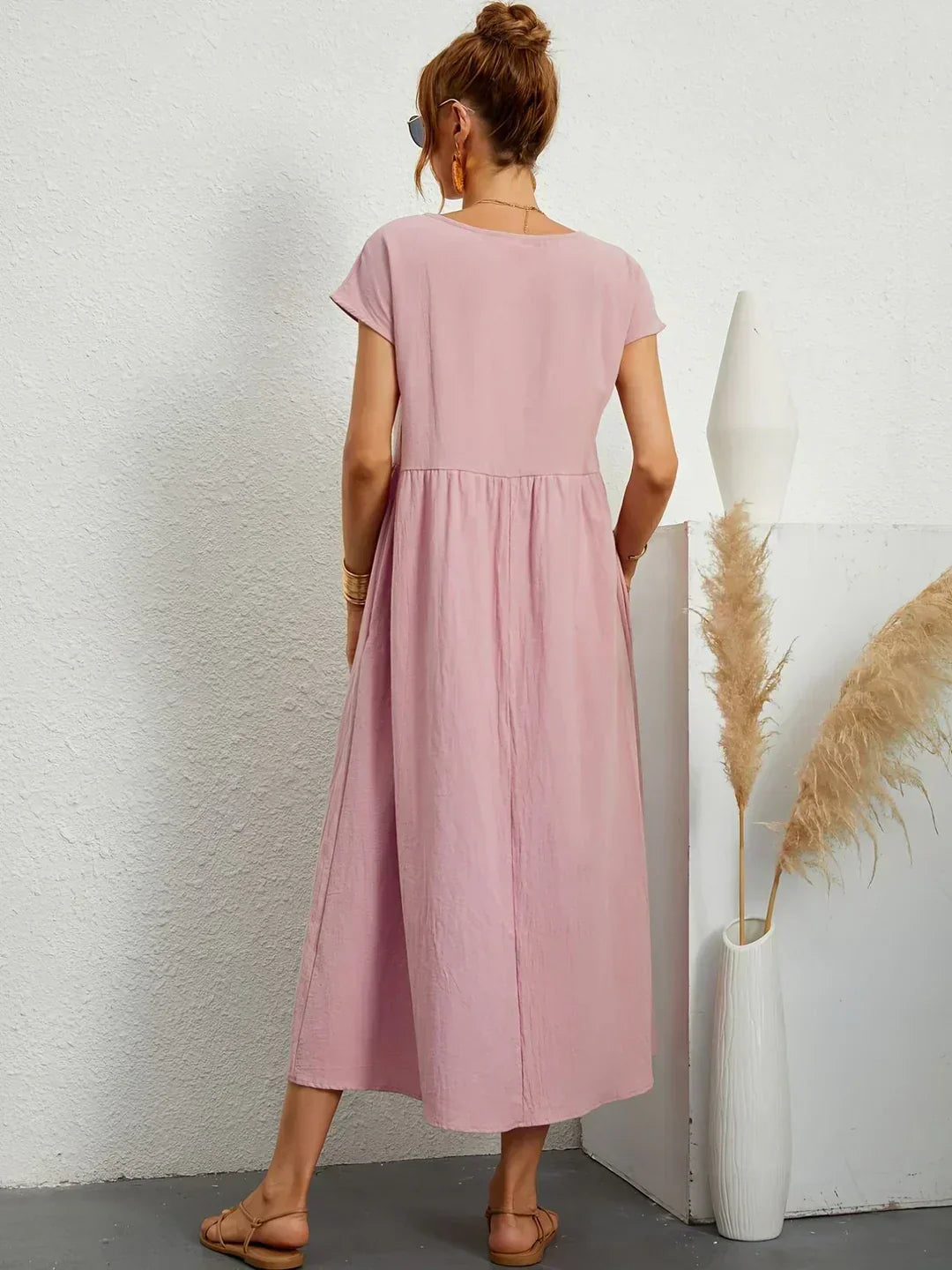 Léa - Luftiges Zeitloses Midi-Kleid