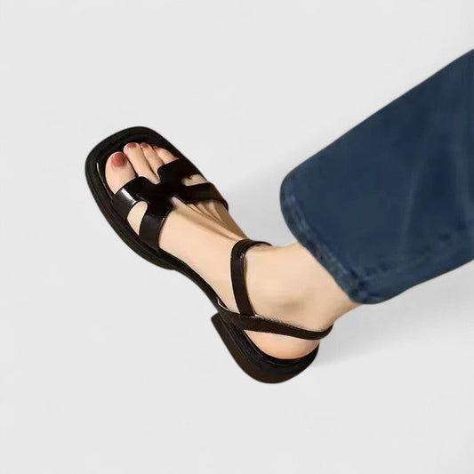Deliane - Verfeinerte Sandalen