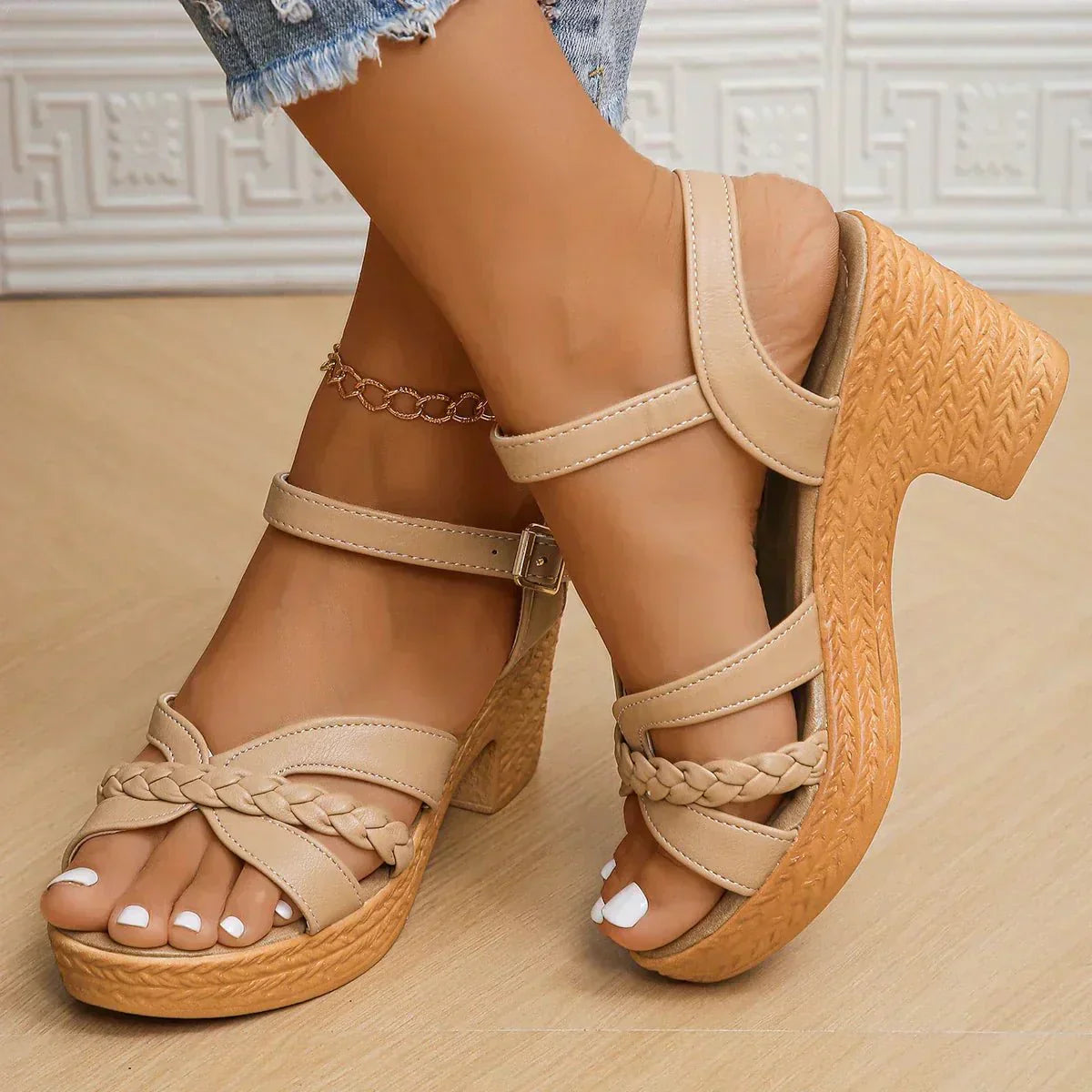Aurelie – Stilvolle Orthopädische Sandalen