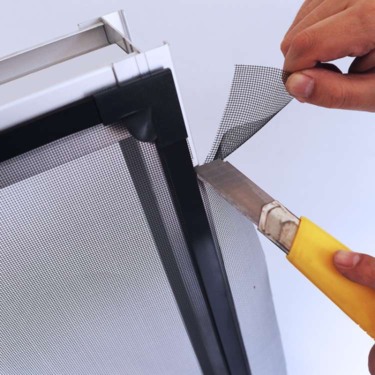 BreezeGuard Magnetischer Fensterschutz — Mühelose Frischluft, Insektenfrei