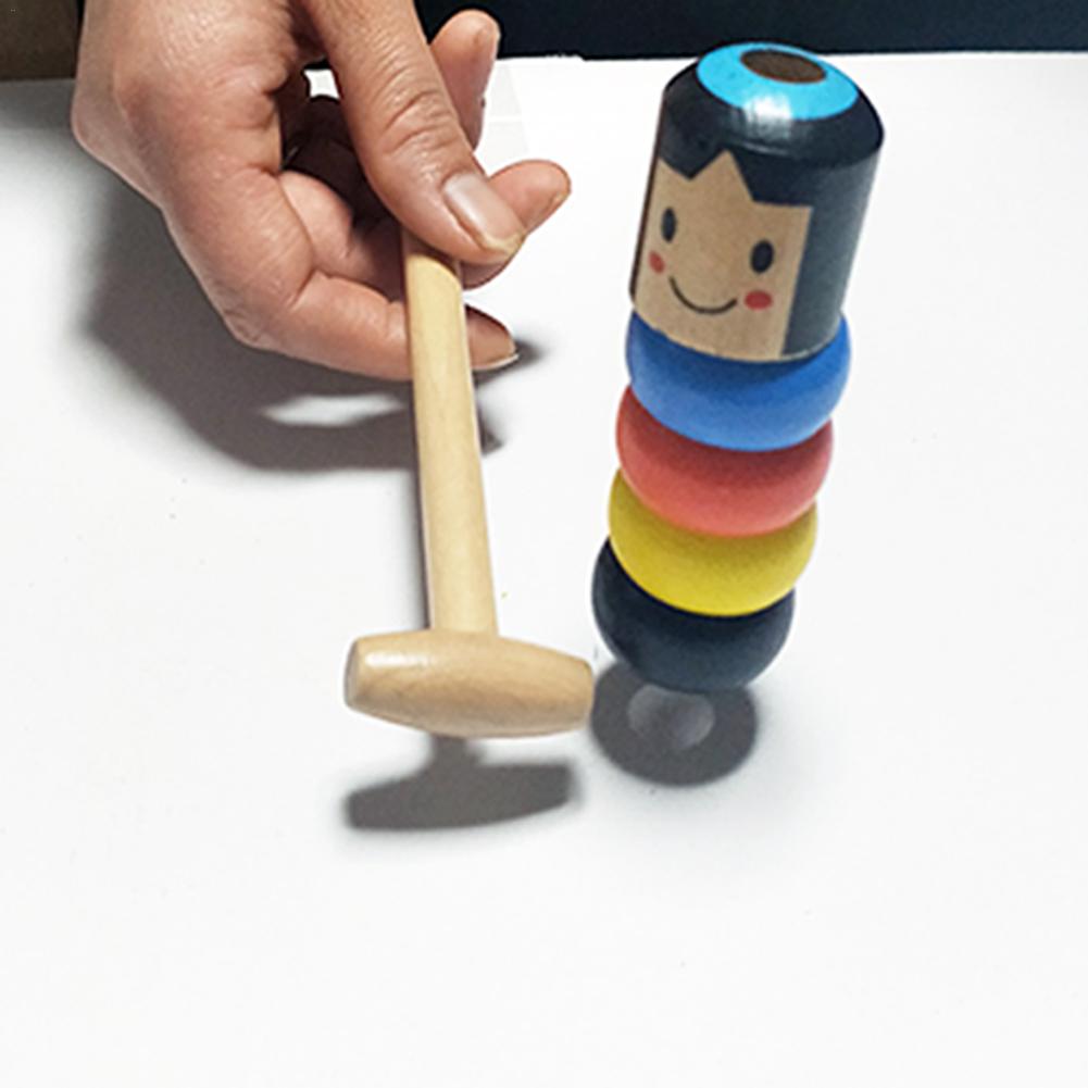 Magisches Holzspielzeug – Die Puppe, die immer wieder aufsteht!