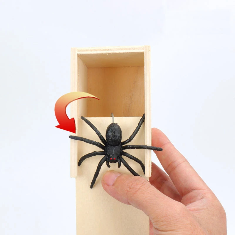 SchreckSchachtel - Die Ultimative Spinnen-Streichbox