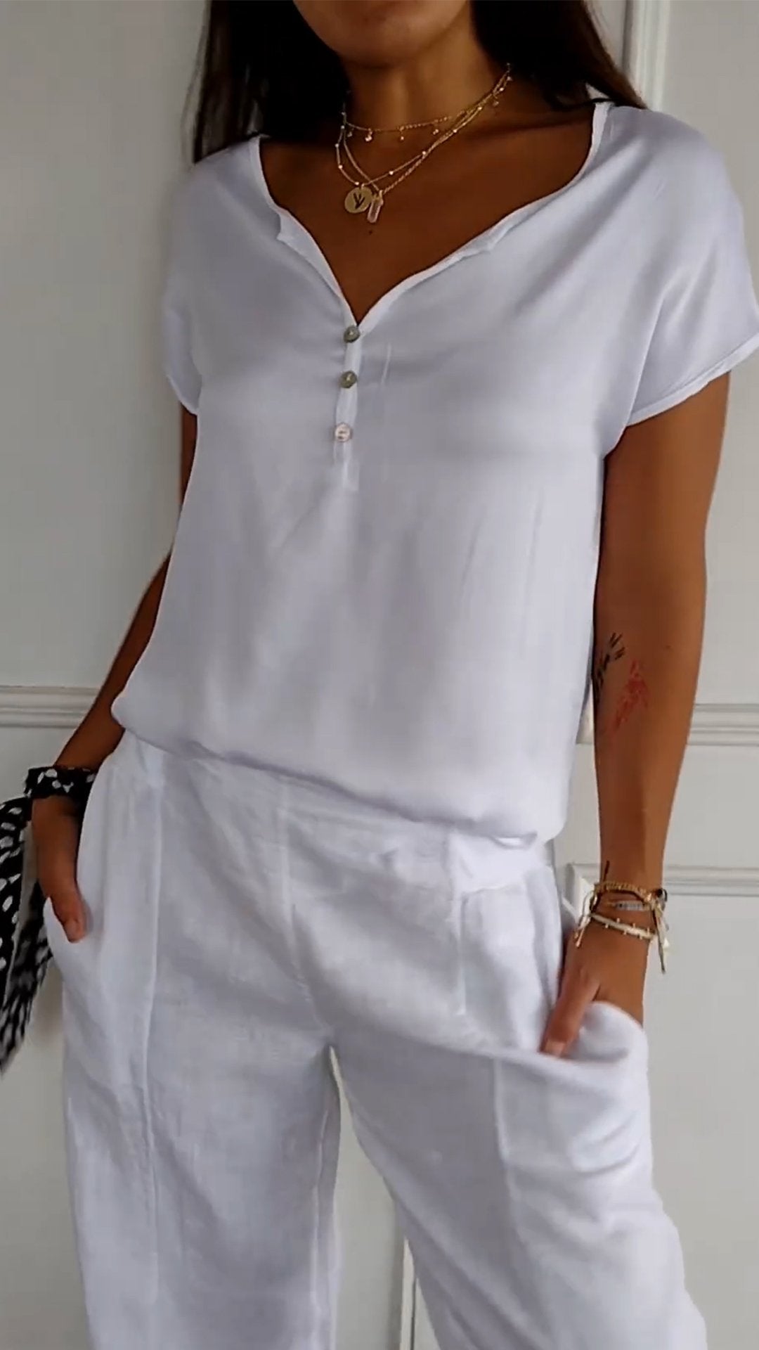Juliette | Bequemes T-Shirt mit V-Ausschnitt